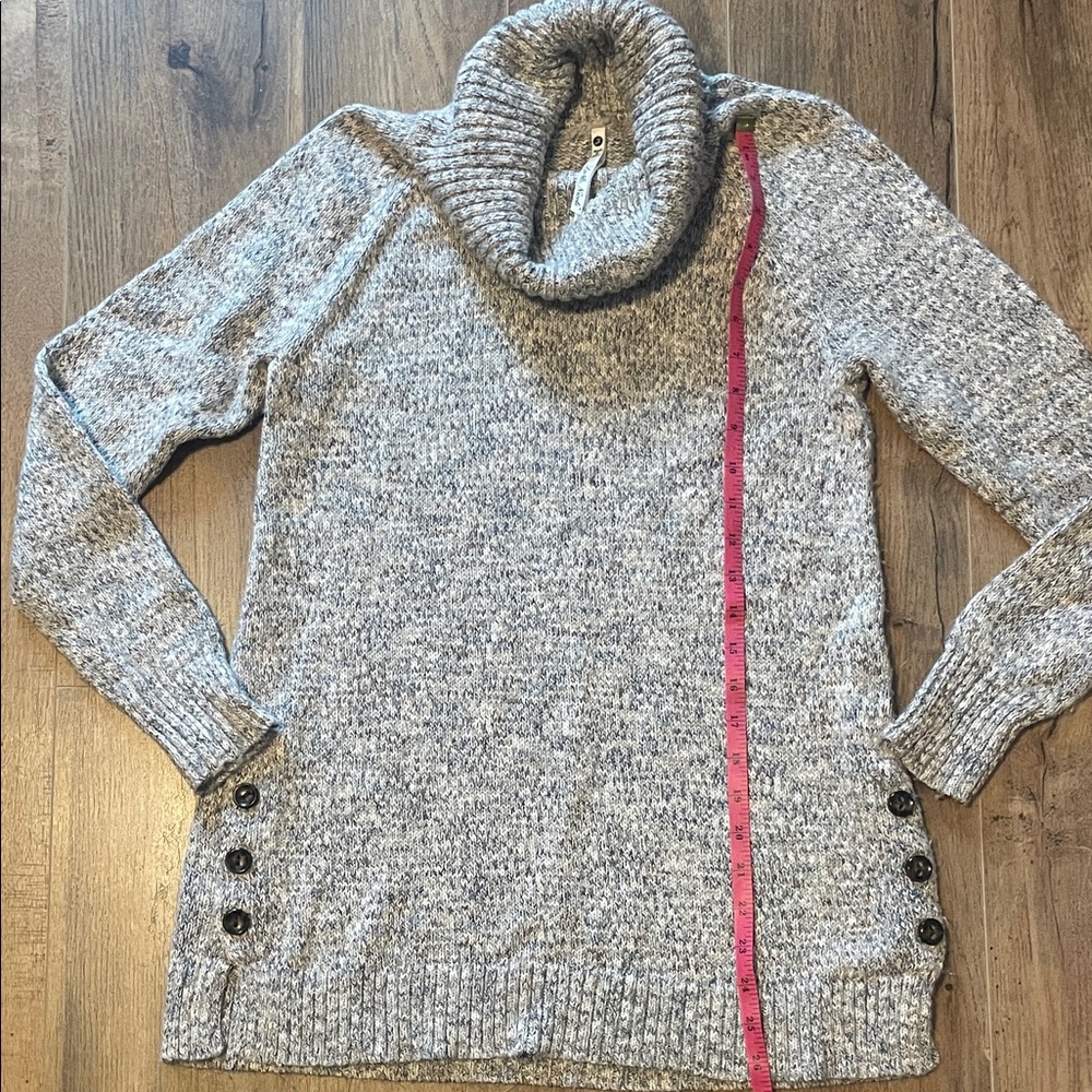 Cozy Gray, blue and tan Turtleneck Sweater